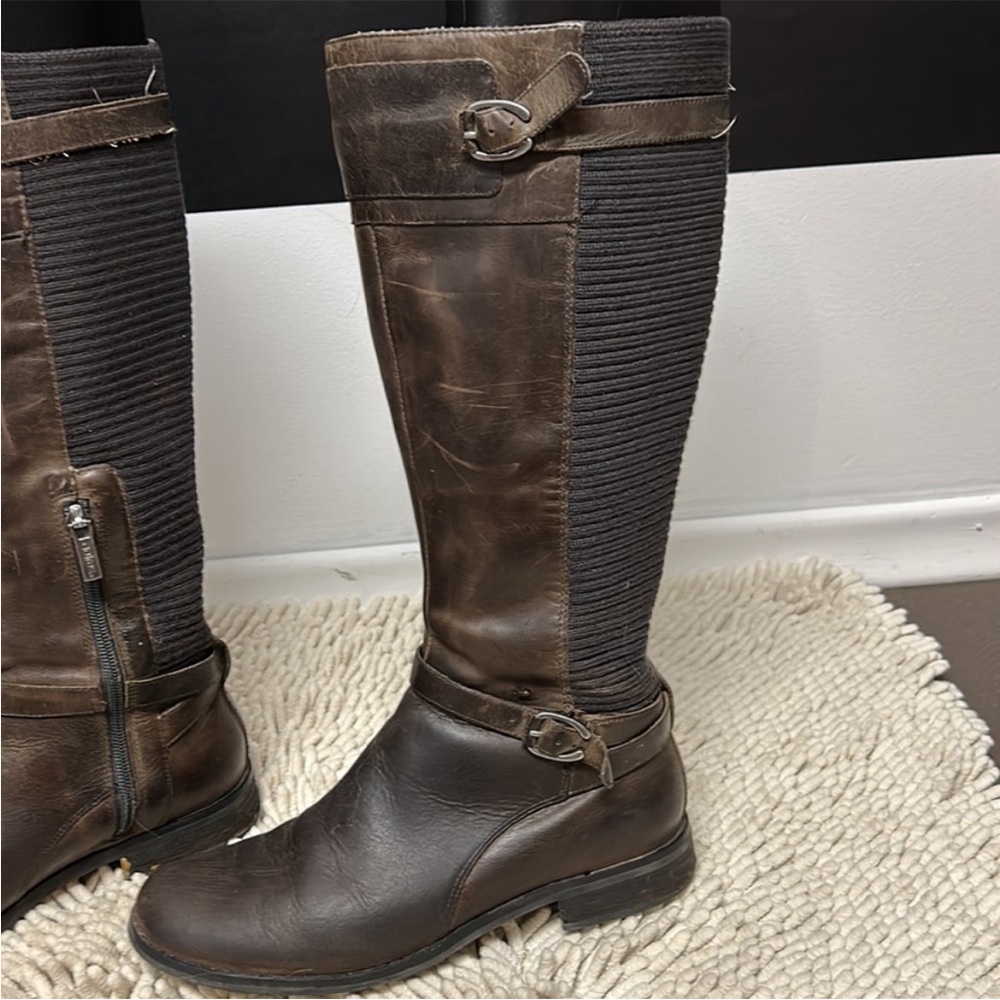Aetrex Chelsea Riding Boots - Picture 6 of 10
